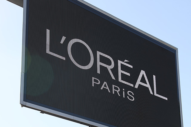 L'Oreal временно закрывает магазины в России. Уходят бренды Garnier, Maybelline New York, Lancome, Vichy, NYX